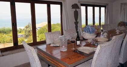 Praia Grande Sea and Surf 30 km from Lisbon!<br>