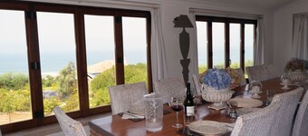 Praia Grande Sea and Surf 30 km from Lisbon!
