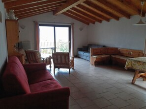 TV, DVD player, stereo