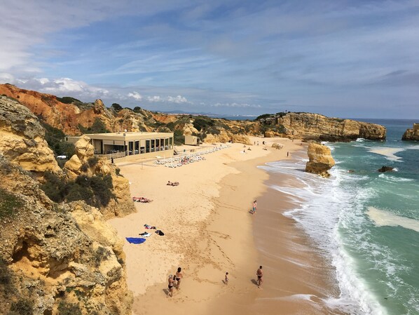 Beach nearby, beach towels