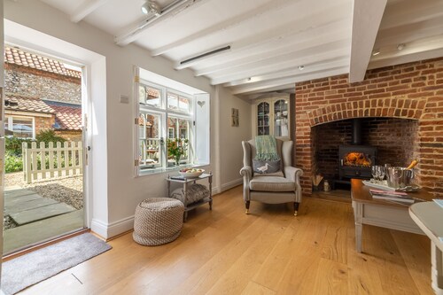 Sexton's Yard Cottage, Docking, Norfolk