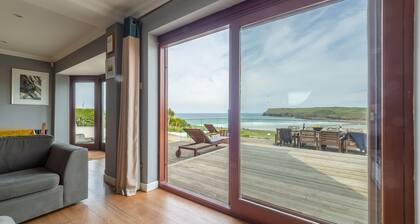 Pentewan est une maison de vacances moderne et attrayante, meublée selon des normes élevées.