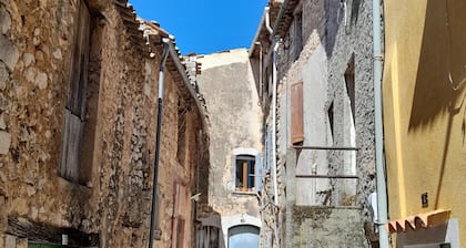 Charming house :le Garage 50m2