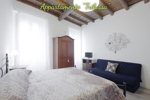 1 bedroom, in-room safe, iron/ironing board, cots/infant beds