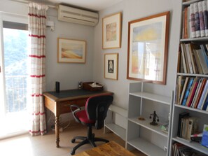 Interior - Luxury apartment in the center of Alicante with sea views (Alicante)