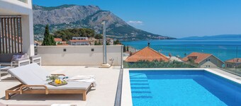 VILLA LAPIS - piscina riscaldata, sauna, palestra, a 120 metri dalla spiaggia