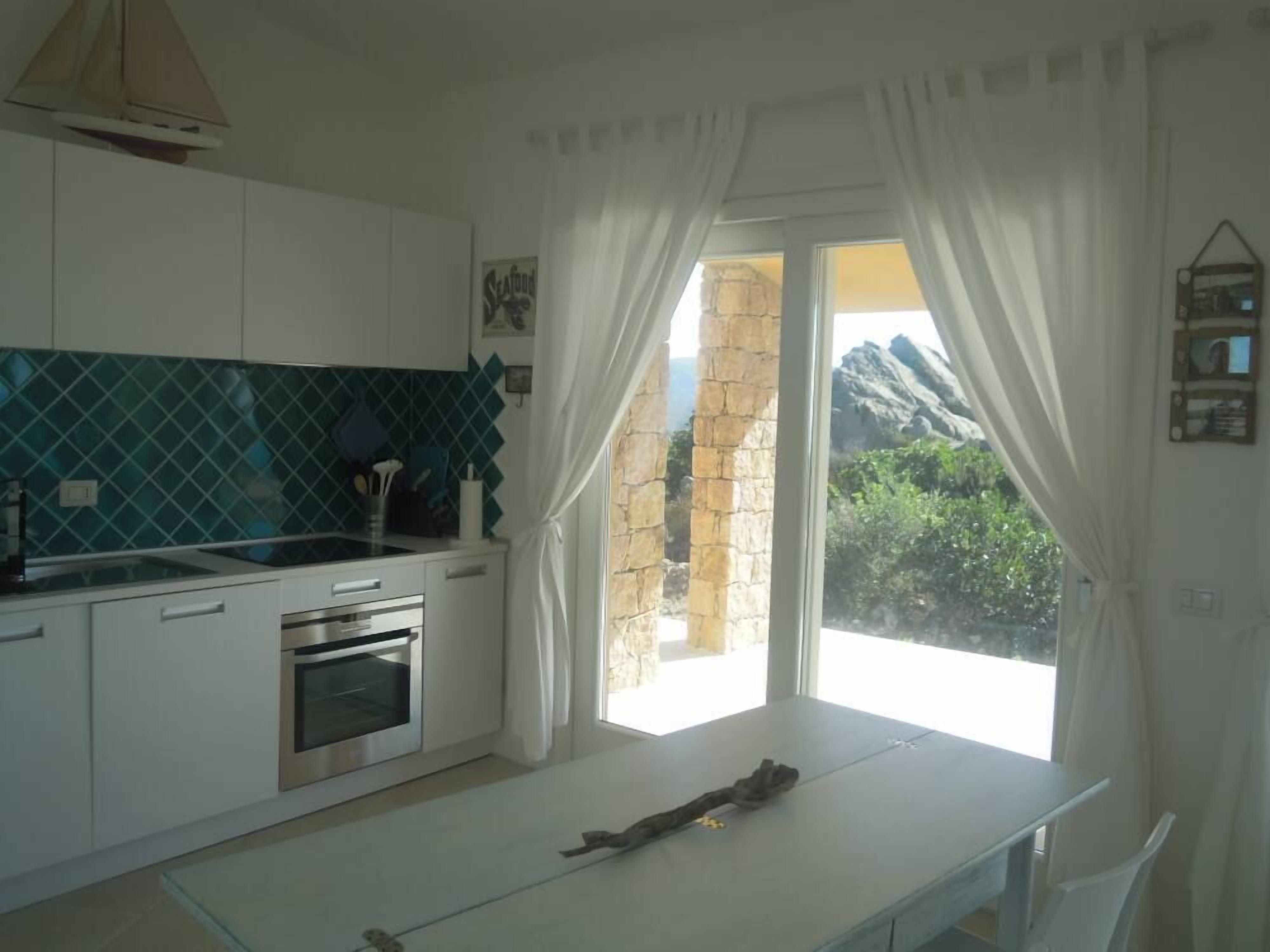 Costa Paradiso: House / Villa - Costa paradiso