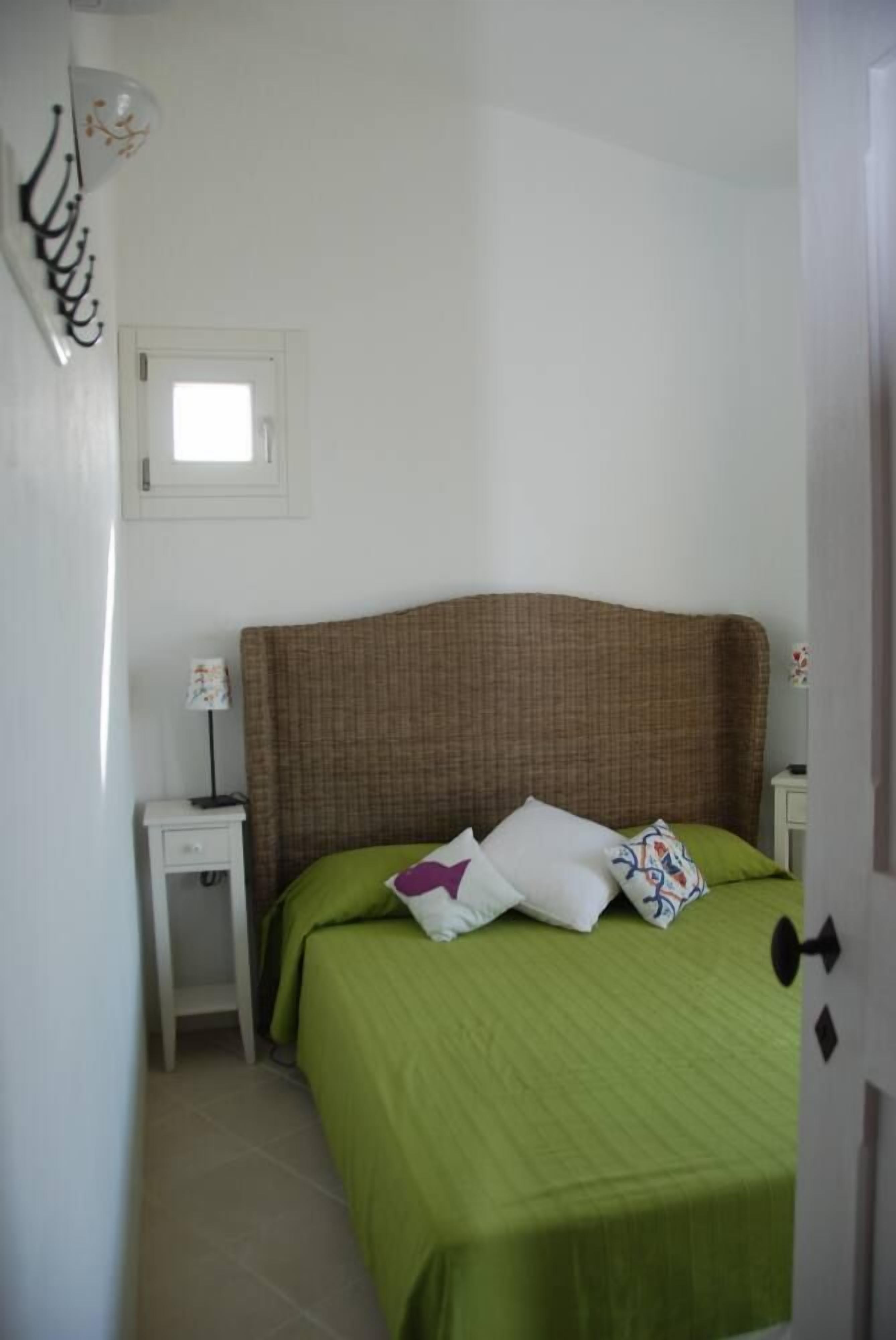 Costa Paradiso: House / Villa - Costa paradiso