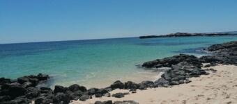 10月を提供します!!WiFiで海沿いの家！ 家族の共有に最適です。