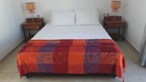 2 dormitoris, planxa i posts de planxar, wifi gratuïta i roba de llit 