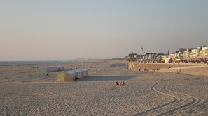 Beach - Detached Holiday Cottage, Close To Market Town Of Hesdin . (Tortefontaine)