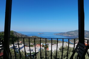 Property grounds - Discover Kybele Kalkan – Your Private Escape in Paradise (Kalkan Kas)