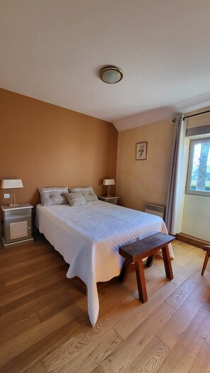 2 bedrooms, iron/ironing board, travel cot, free WiFi - villas - 3 rooms - 4 persons (Vézac)