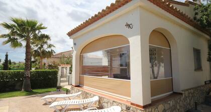 "Carmen 1"@MARISOL : 500m de la plage, piscine privée, A/C, WiFi, plage pour chiens