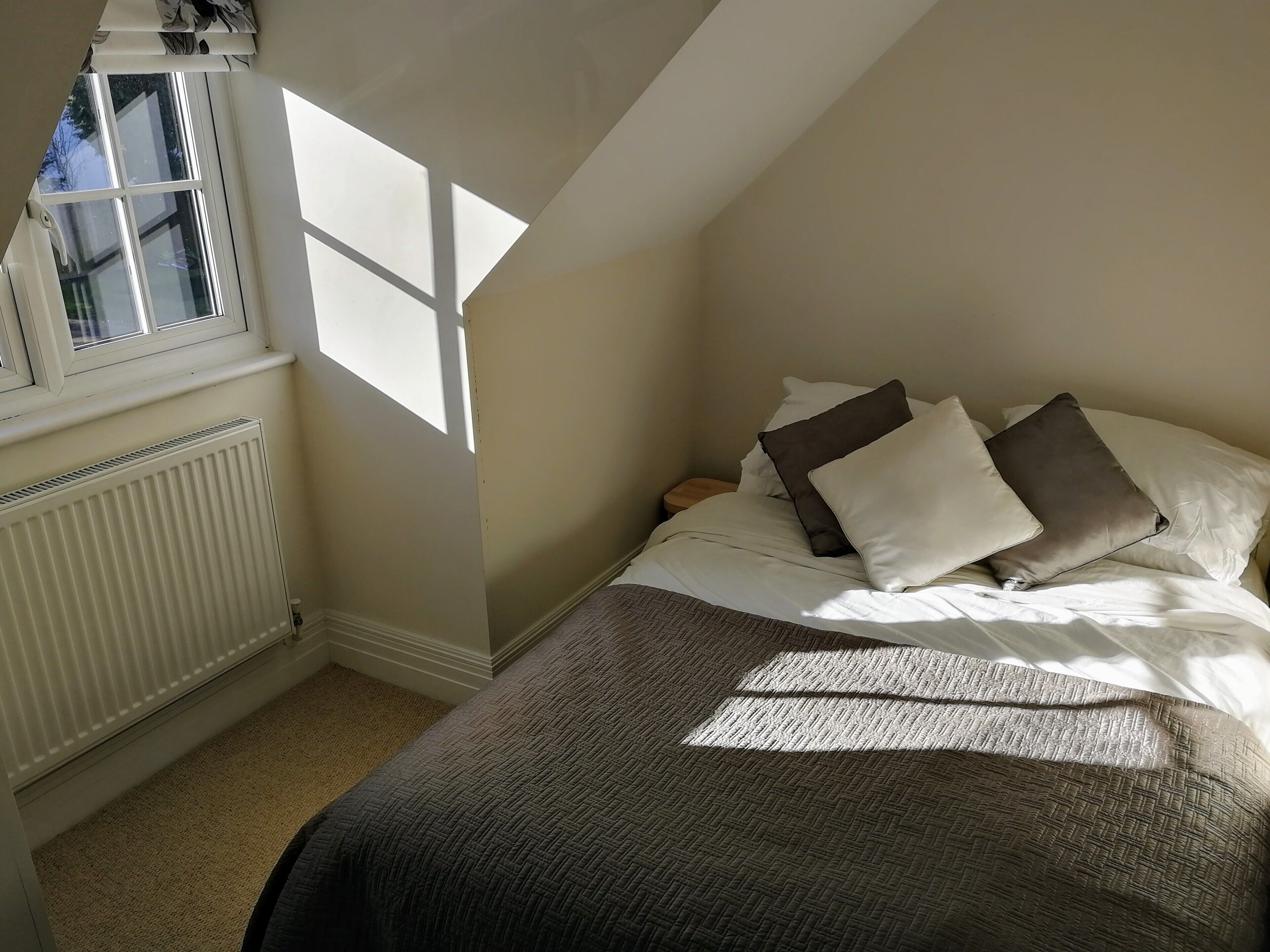 Stunning flat in quiet surroundings, 10 min walk to Ascot Racecourse