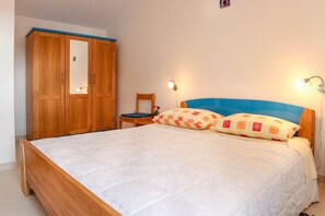 2 Schlafzimmer, Internetzugang, Bettwäsche