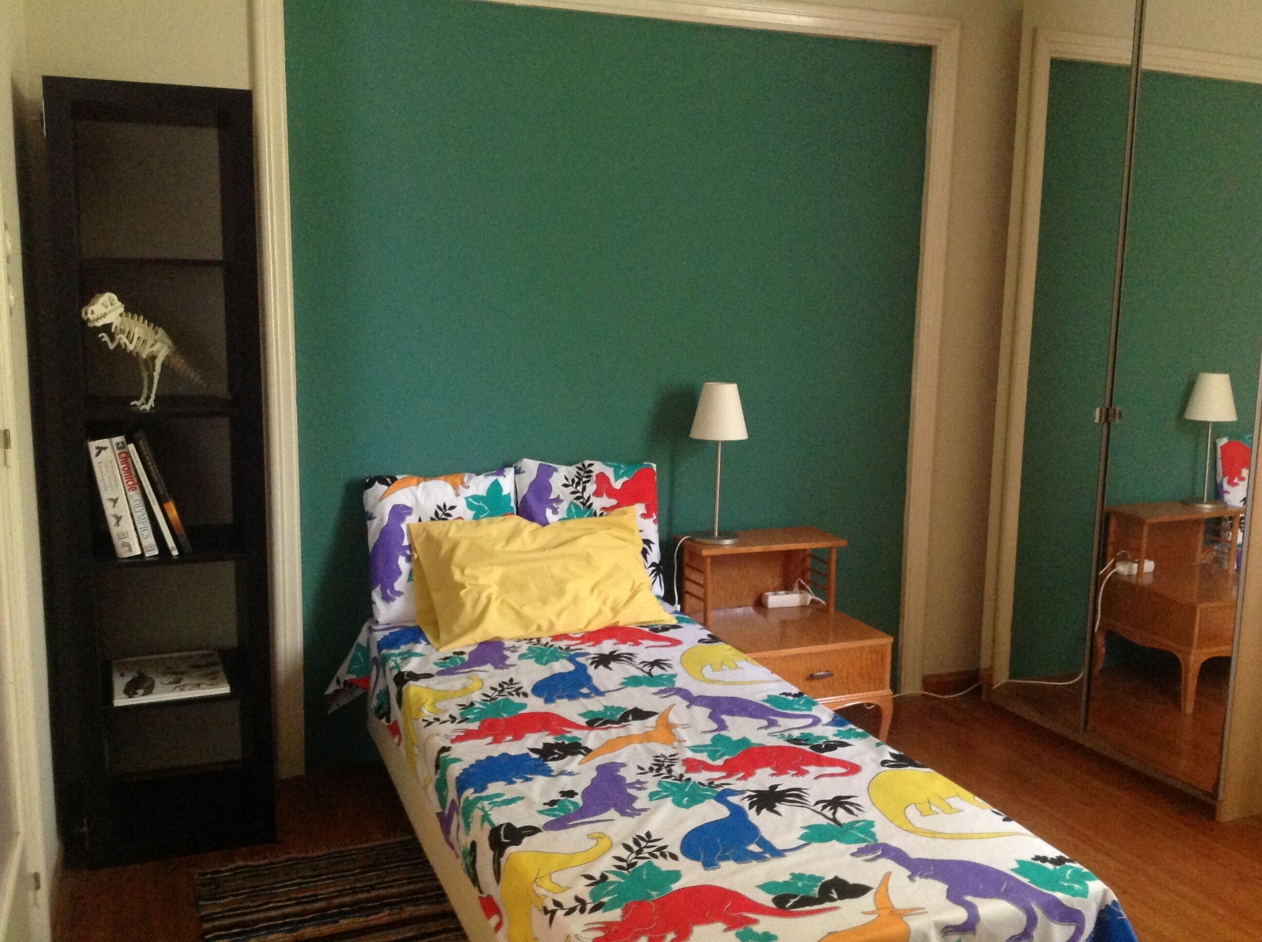 Pet friendly quiet and peaceful detached house