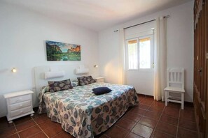 3 bedrooms, Internet, bed sheets