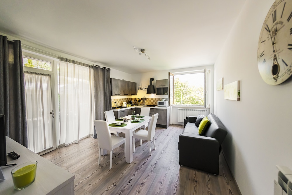 Casa Miramonti - new apartment for a wonderful holiday in the village of Tremosine