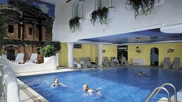 Indendørs pool, udendørs pool