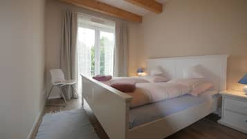 2 chambres, fer et planche Ă  repasser, Wi-Fi, draps fournis