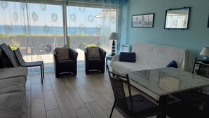 Living area - QUIBERON - GD STUDIO (32m2) of STANDING / terraces FACING the SEA (Bld CHANARD)  (Quiberon)