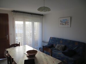 Interior - apartment on the ground floor type t3, 55m2 (Agde)