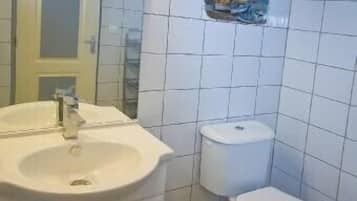 Shower, toilet paper