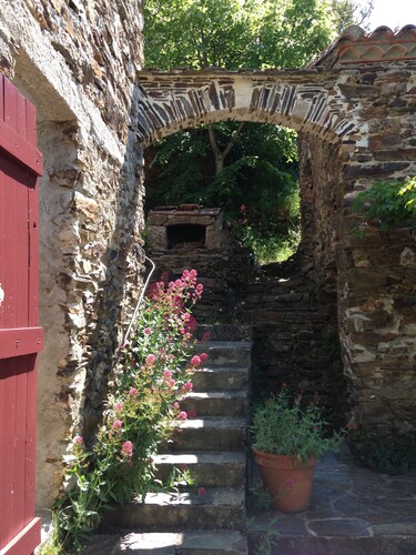 MAGNANERIE OLD IN CEVENNES