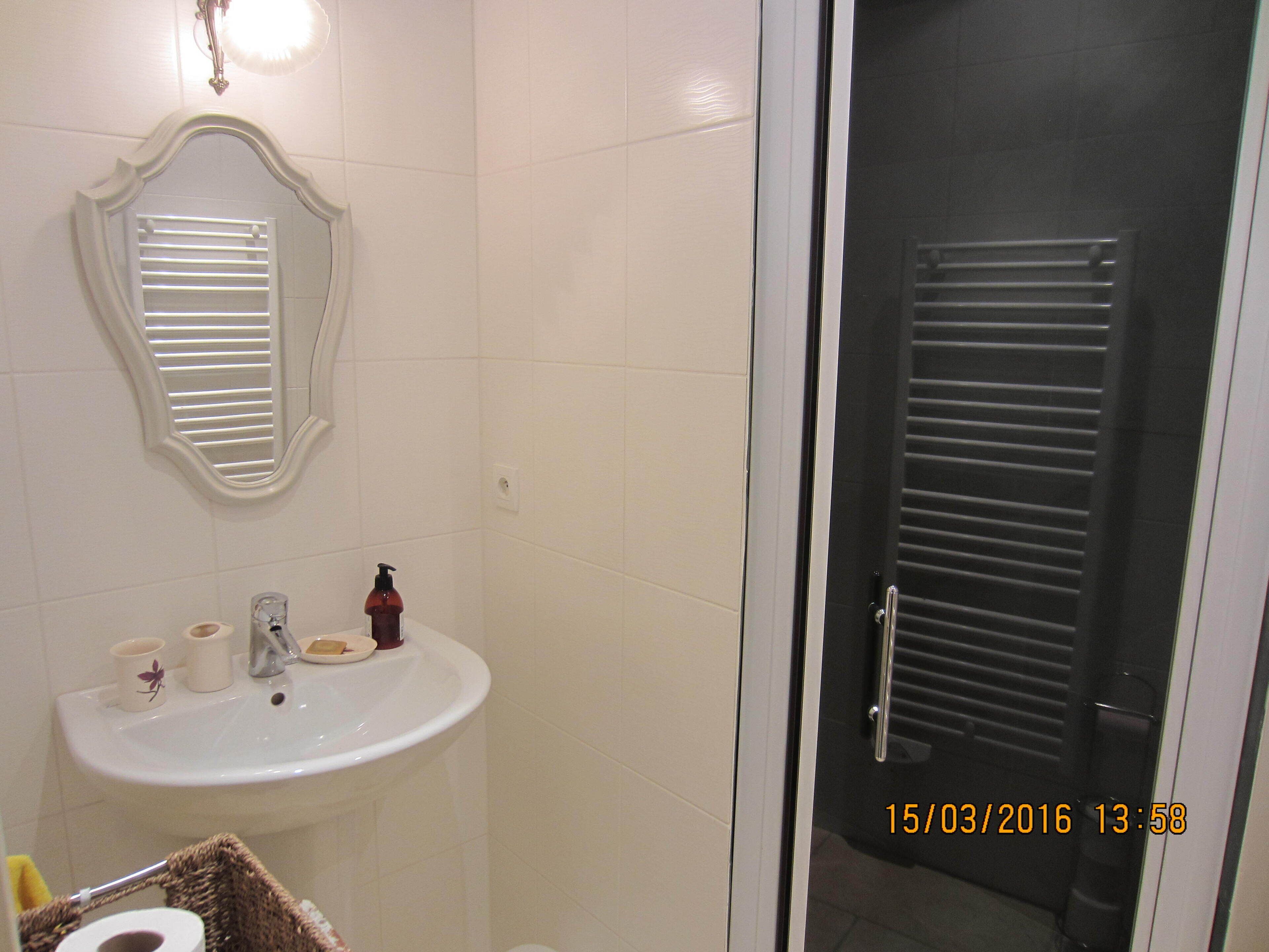 THE SOFT REST. HOUSE