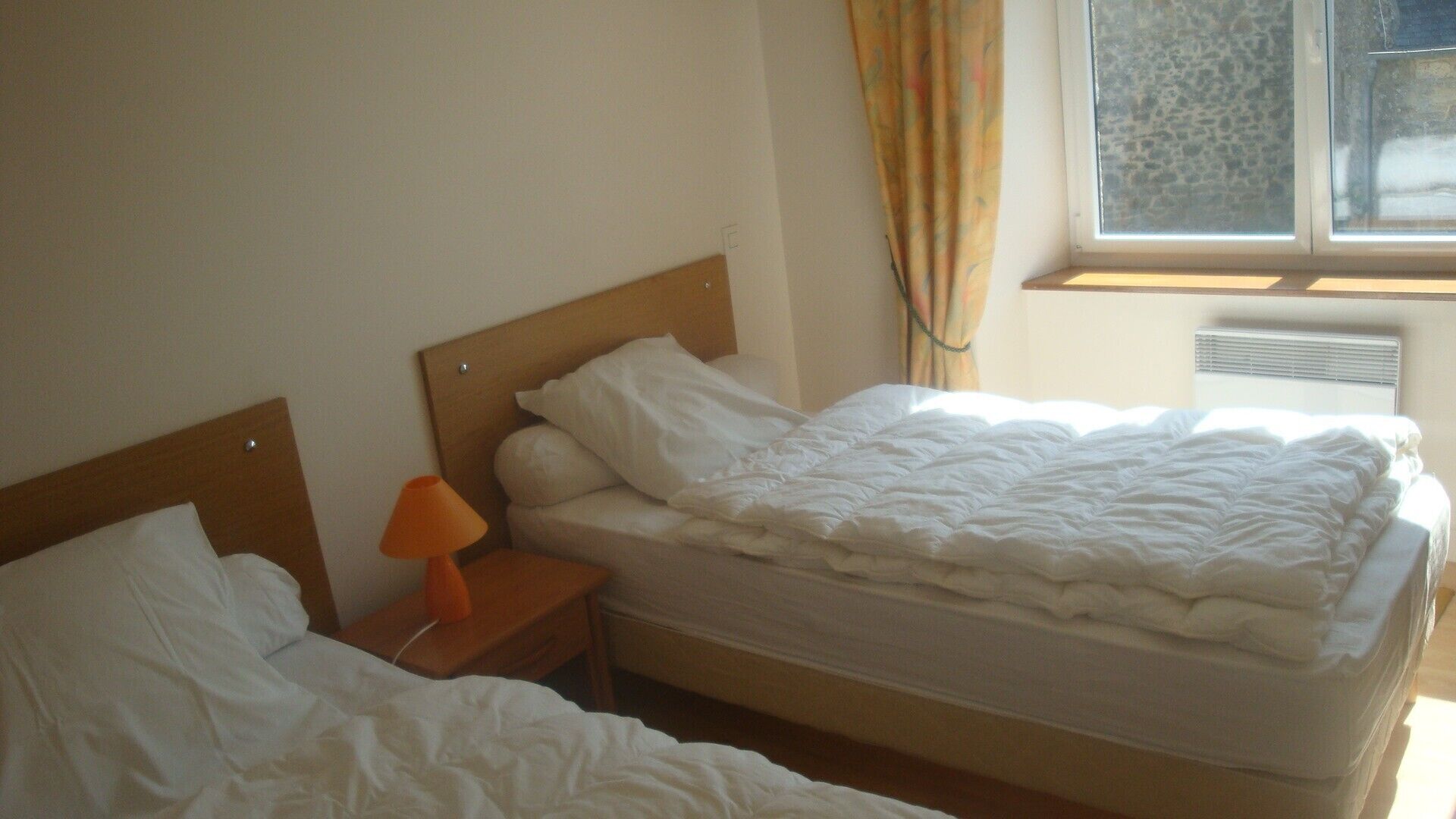 Breton house located in an authentic seaside village in Brittany