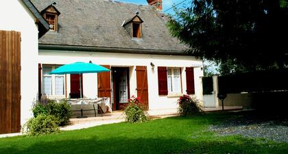 3 * Pyrenäen Haus / Chalet nach Süden Wifi SmartTv, Eingezäuntes und schattiges Grundstück