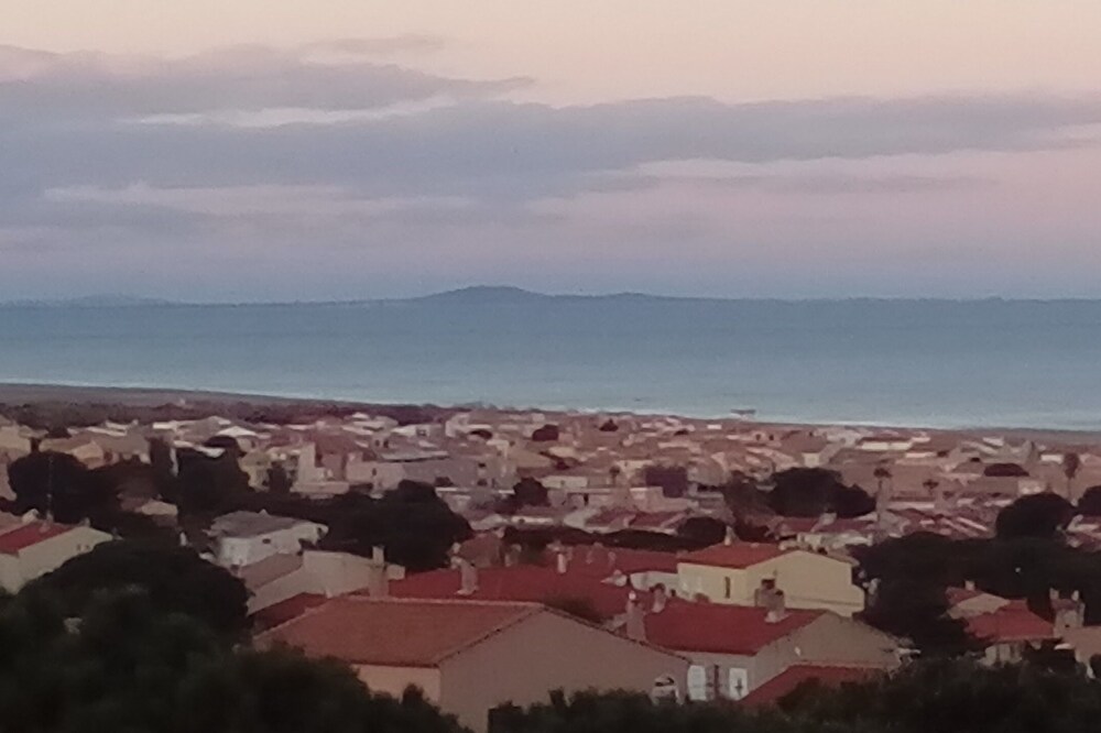 FULL SEA VIEW