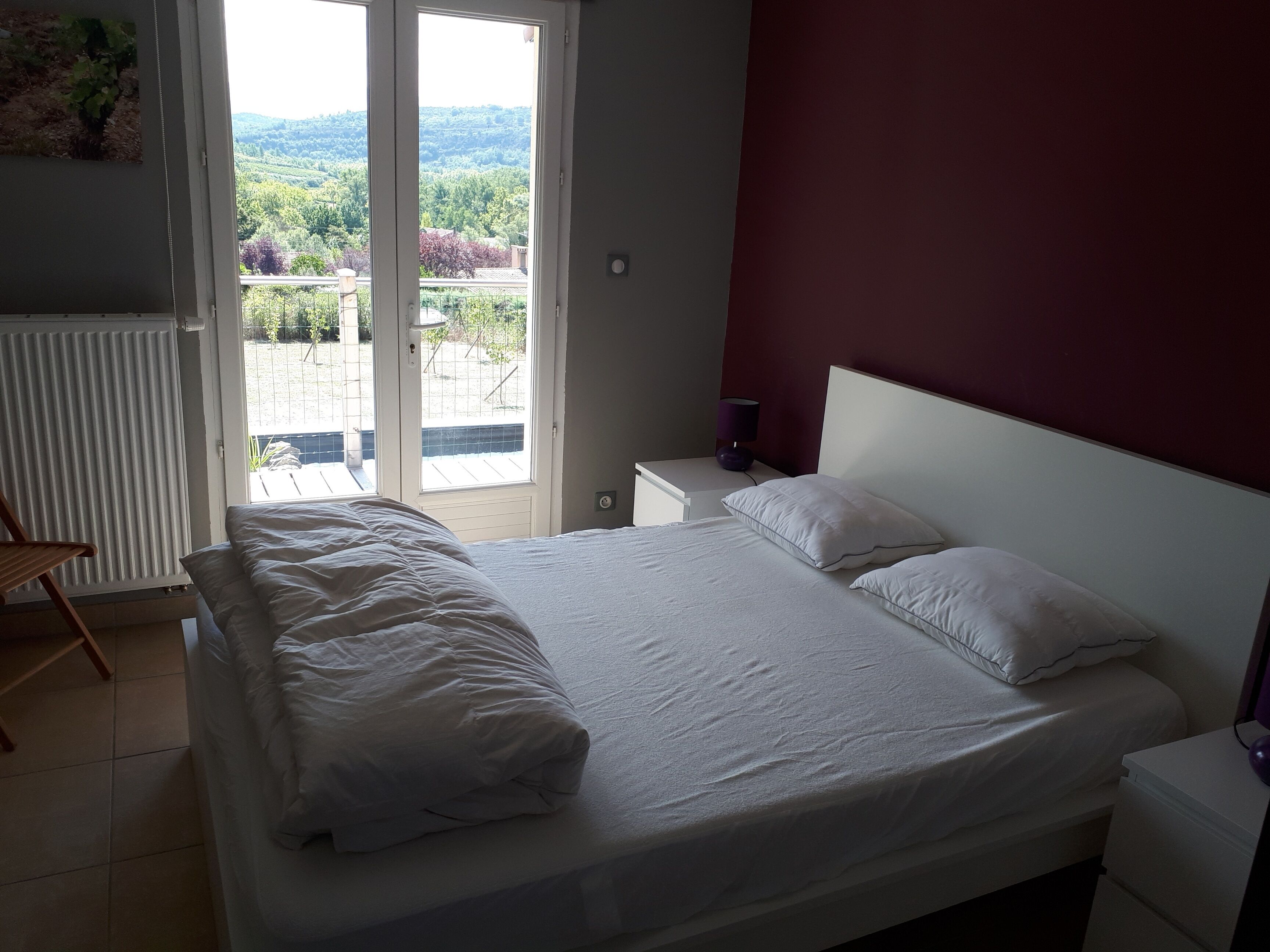 4 chambres, fer et planche à repasser, lit parapluie, Wi-Fi gratuit