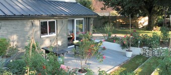 CHARMING COUNTRY HOME