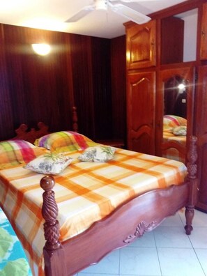1 bedroom, iron/ironing board, bed sheets