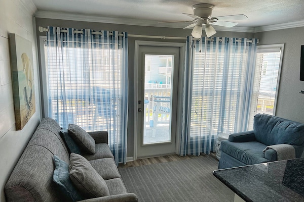 Welcome to the highest rated condo at Seascape! We can't wait to host you!