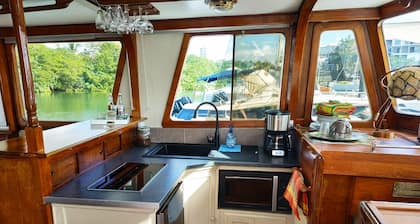 Romantic stay on boat at pier