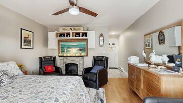 Internet, bed sheets