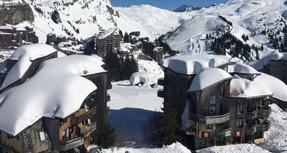 De charme - duplex 6 personnes - ski aux pieds - quartier calme (Falaise)