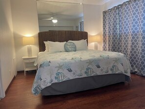 2 bedrooms, desk, iron/ironing board, travel crib