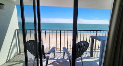 Ocean-front, 10th Floor 2/2 condo with pool! Stunning views from private balcony