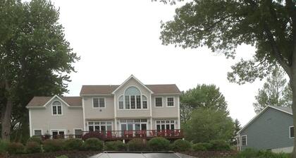 A Luxury Vacation Home, Perfect For Your Next Get Away !
