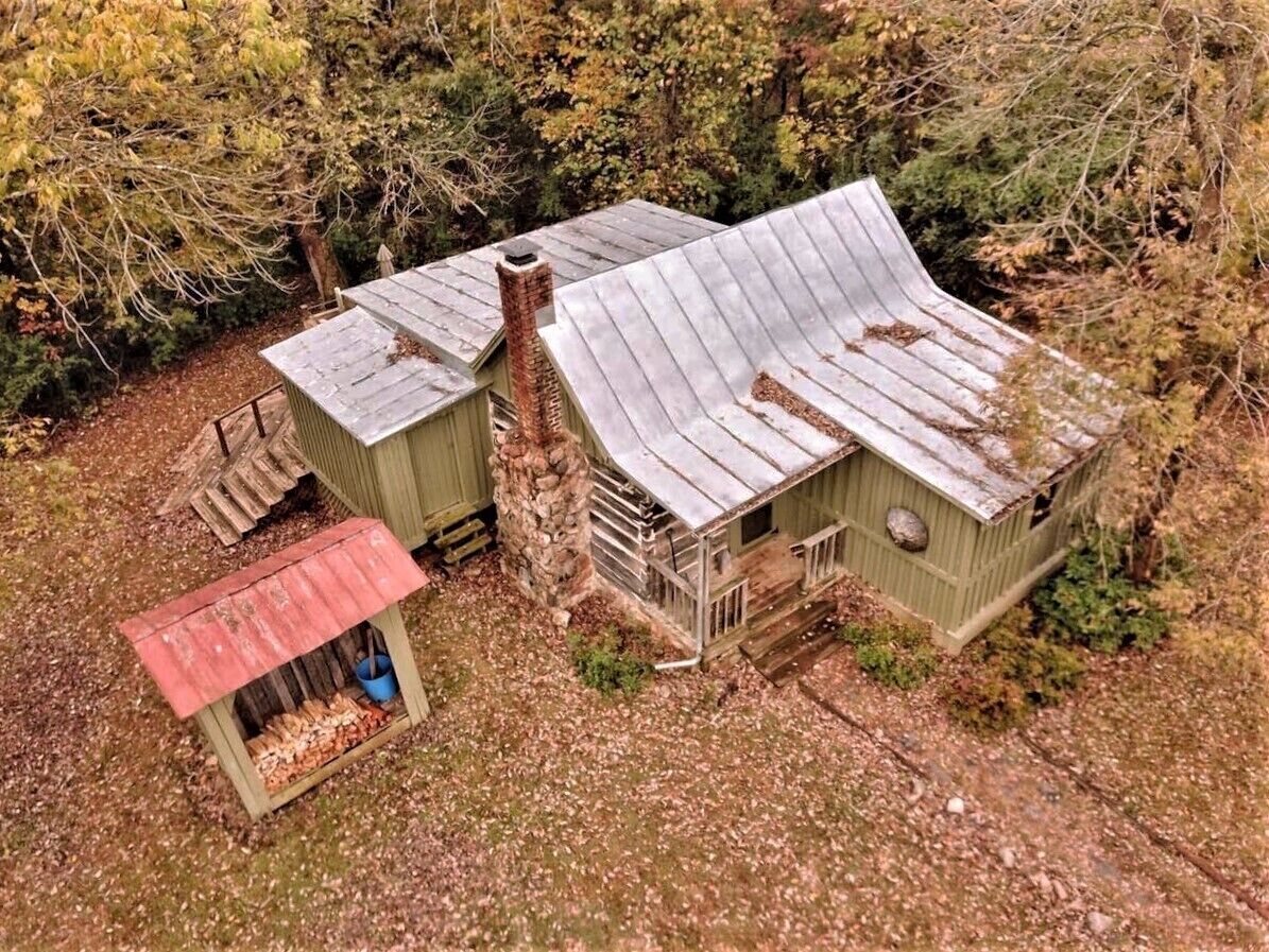 Romantic 1860s Log Cabin