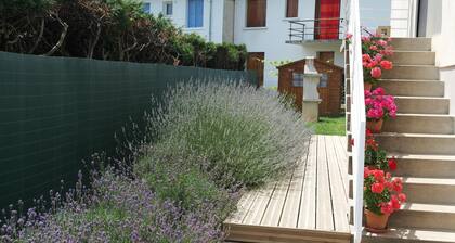 Apartment 1 * "The House of the Artist"