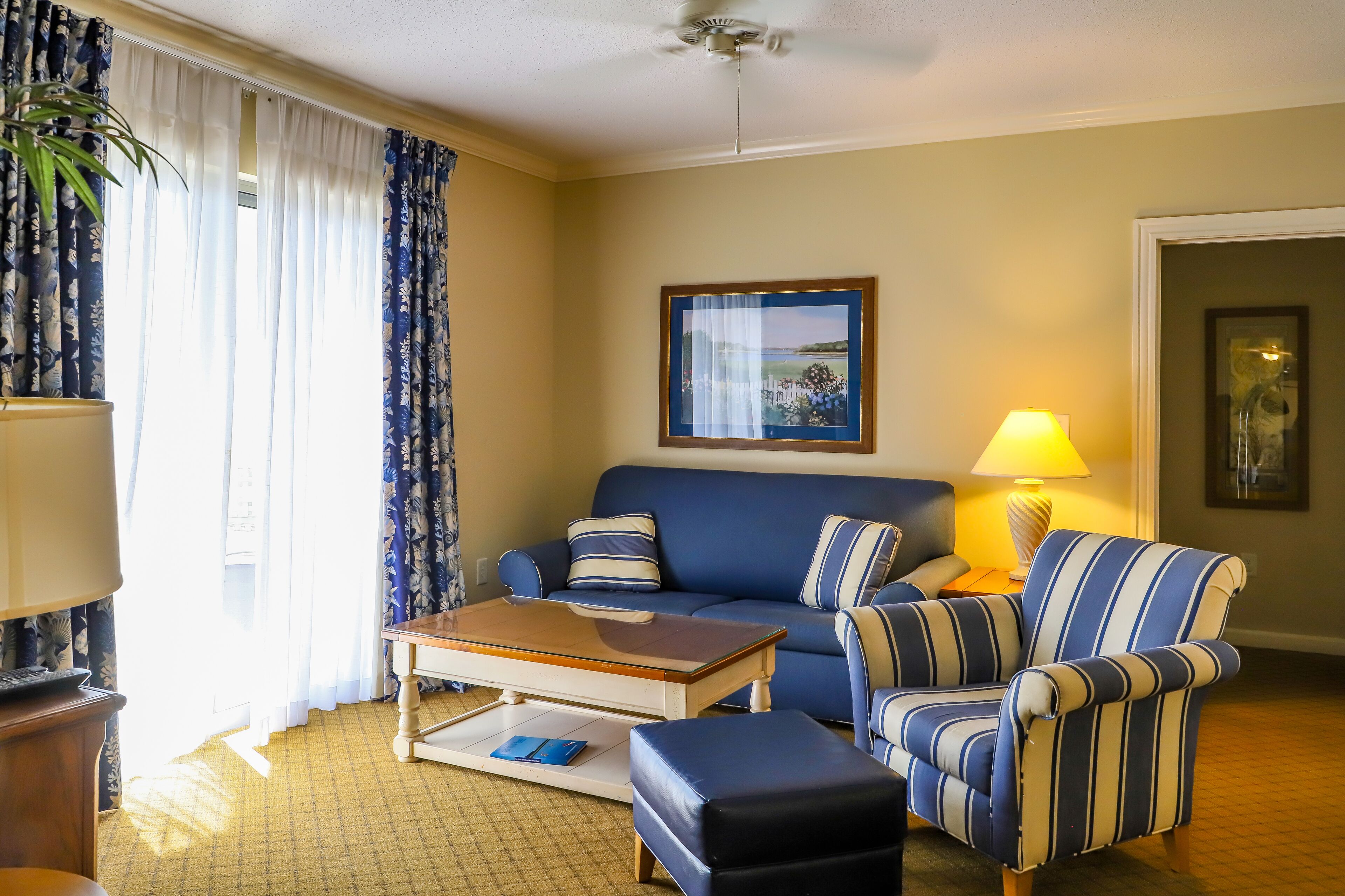 Royale Palms, 9th floor