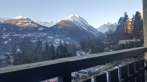 Property grounds - Studio Vallouise, Puy saint vincent, Pelvoux, Les Écrins. Magnificent view (vallouise)
