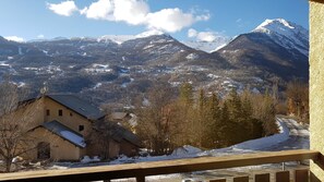 Property grounds - Studio Vallouise, Puy saint vincent, Pelvoux, Les Écrins. Magnificent view (vallouise)