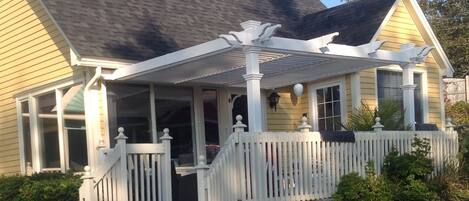 تفاصيل الفندق من الخارج