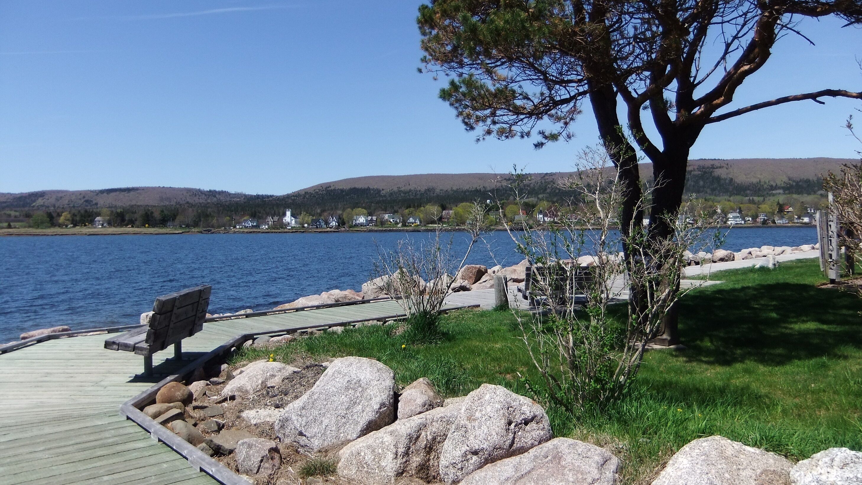 Come Stay in Historic Downtown Annapolis Royal!